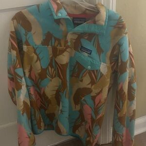Patagonia Blue and Brown Patterned Fleece